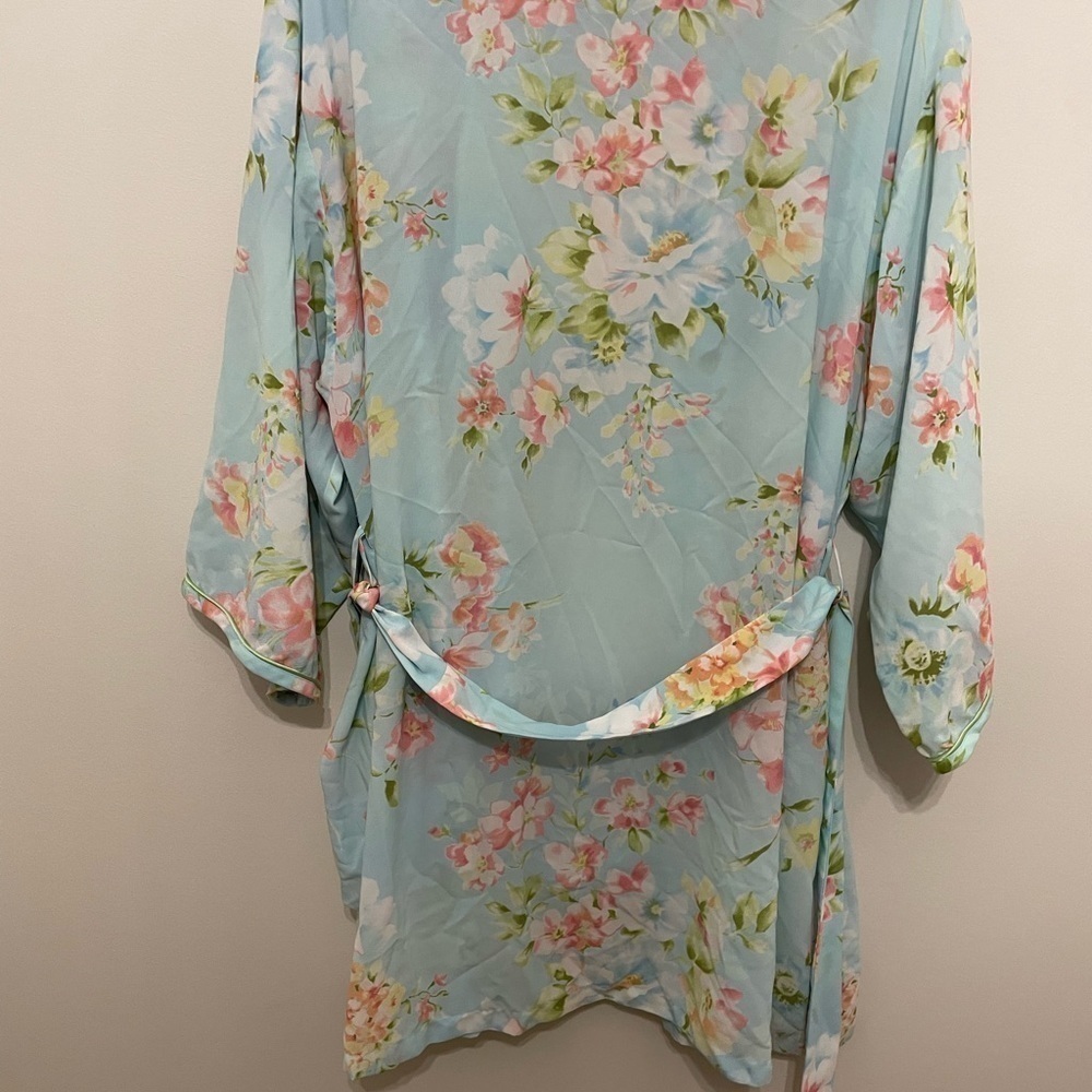 📩🎀2 for $20🎁🛍️Vintage Oscar de La Renta Floral
Robe size L - Picture 5 of 5